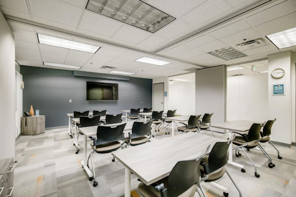 Office Evolution Pearl