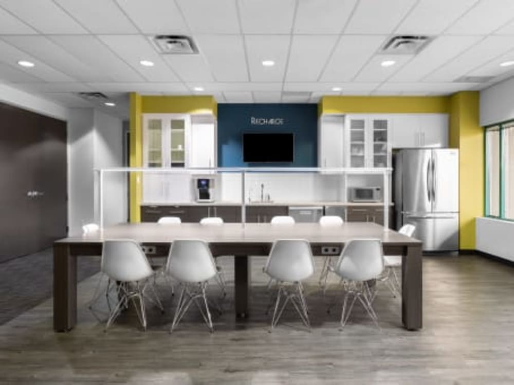 Regus King George Blvd- Surrey