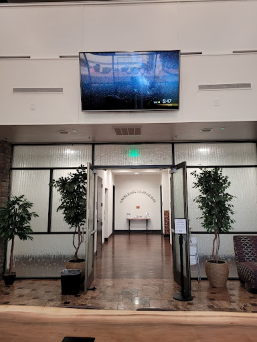 The Coop Cowork 5955 S Edmond St