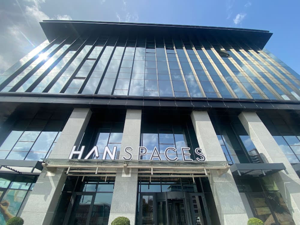 Han Spaces Nidya Center