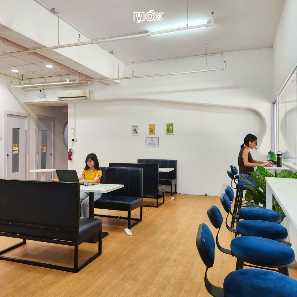 MOX Co Making Creatives GRANDSTAND