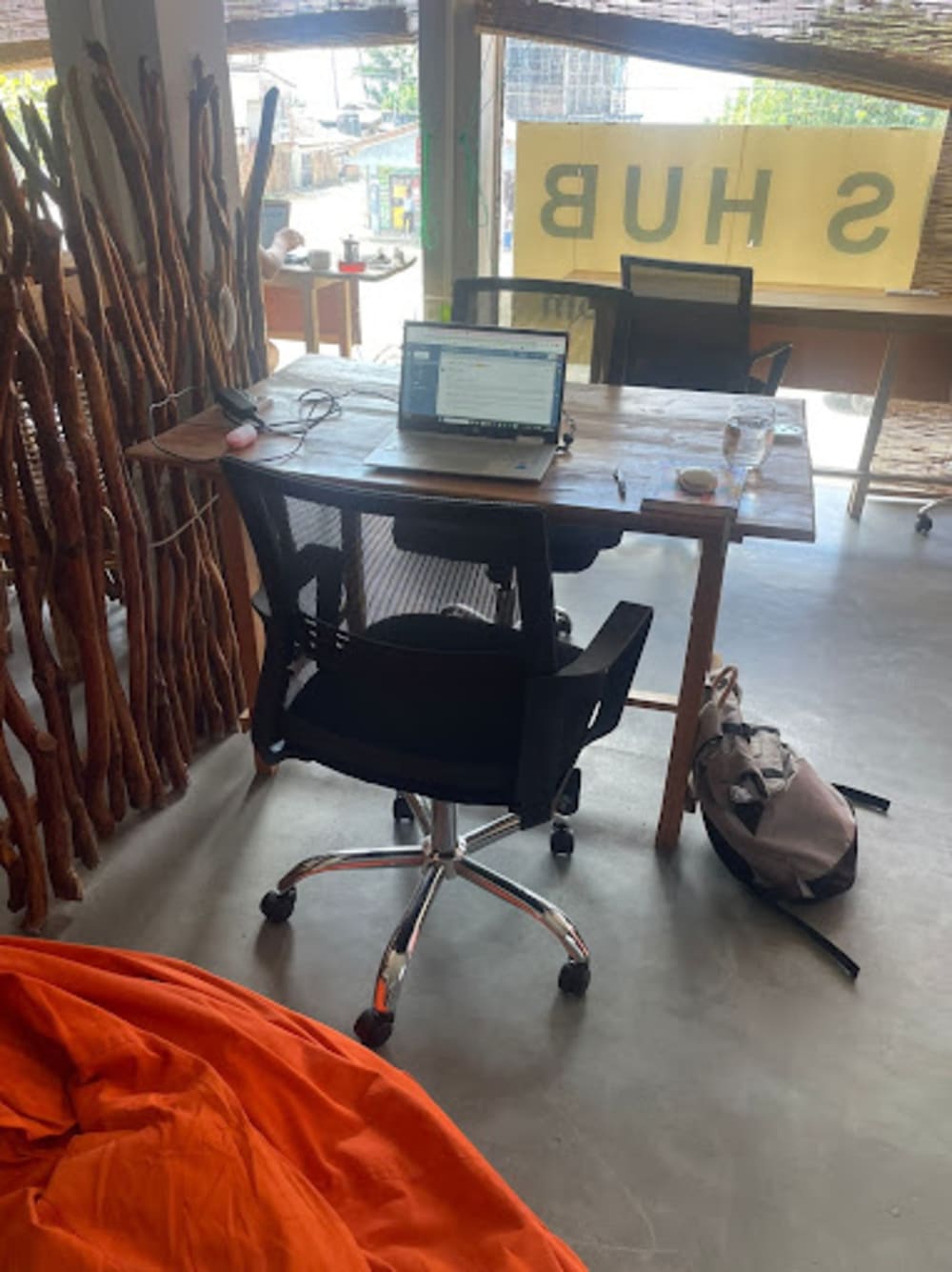 Focus Hub CoWorking Cafe