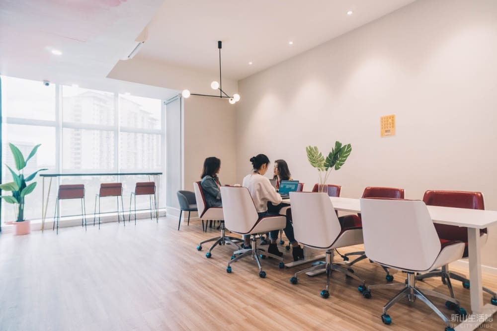 INFINITY8 Mount Austin