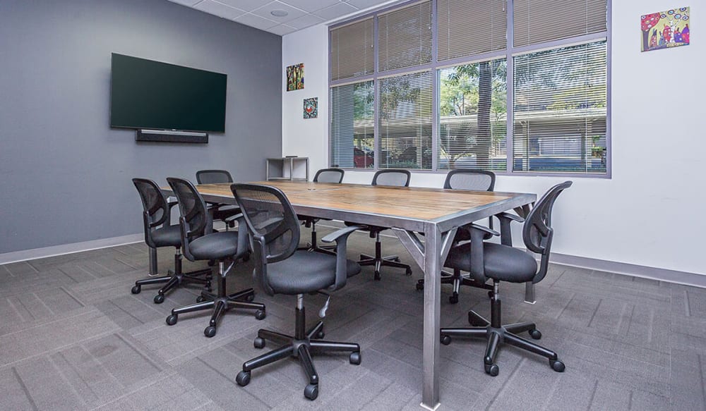 The Coop Cowork 5955 S Edmond St