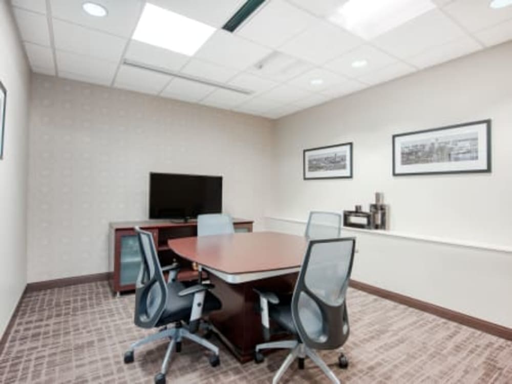 Regus City Plaza-Raleigh