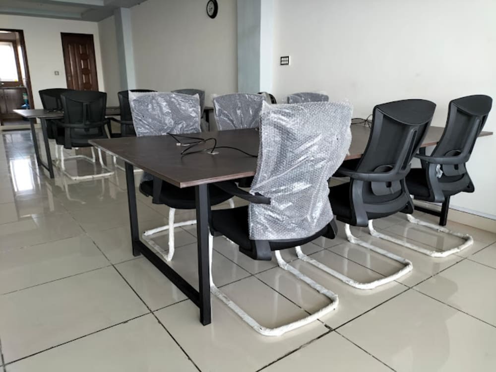 Sharing Desk Coworking Lahore