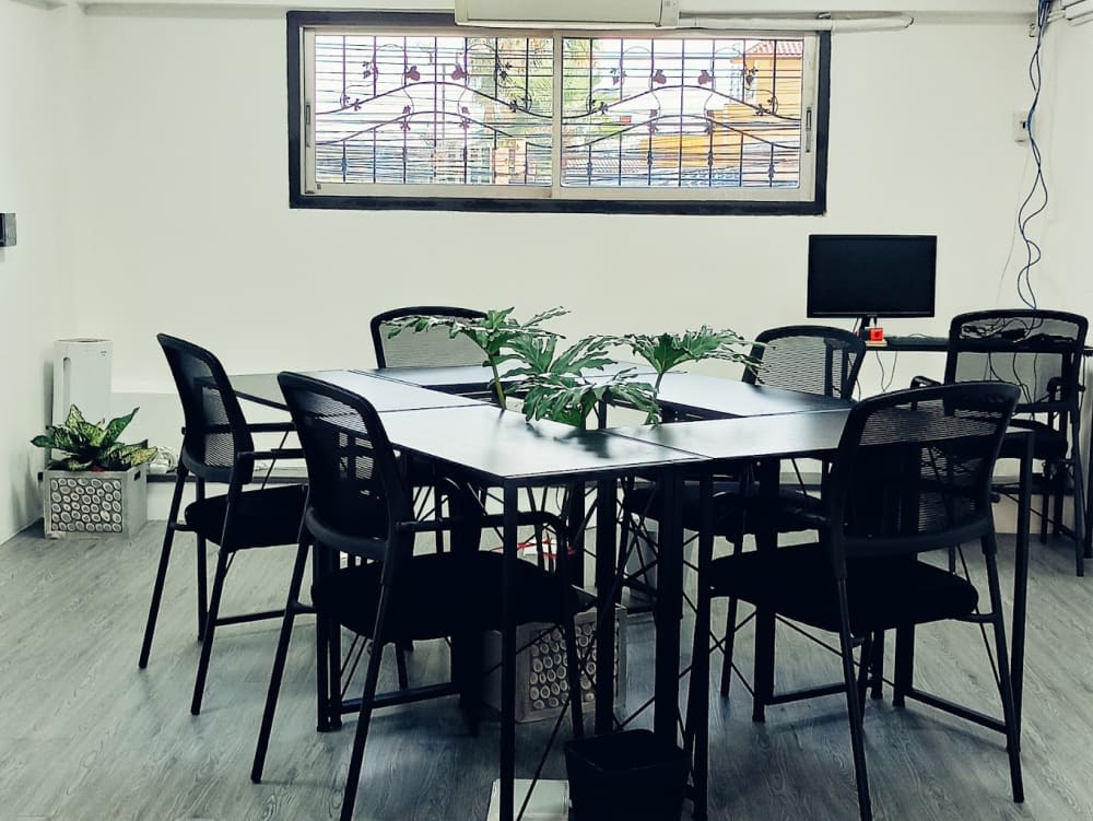 Fellowship Cafe Co Working Chiang Mai