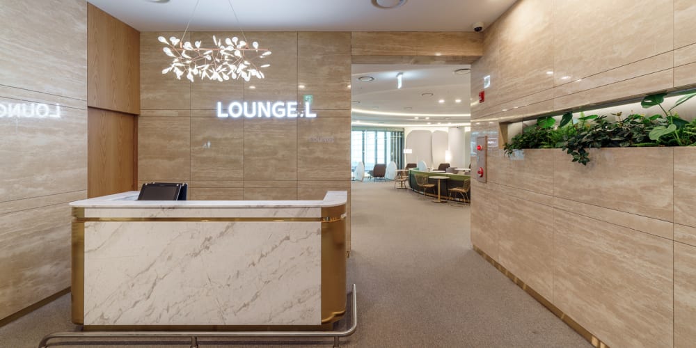 Plaza Premium Lounge The Coral International Departures