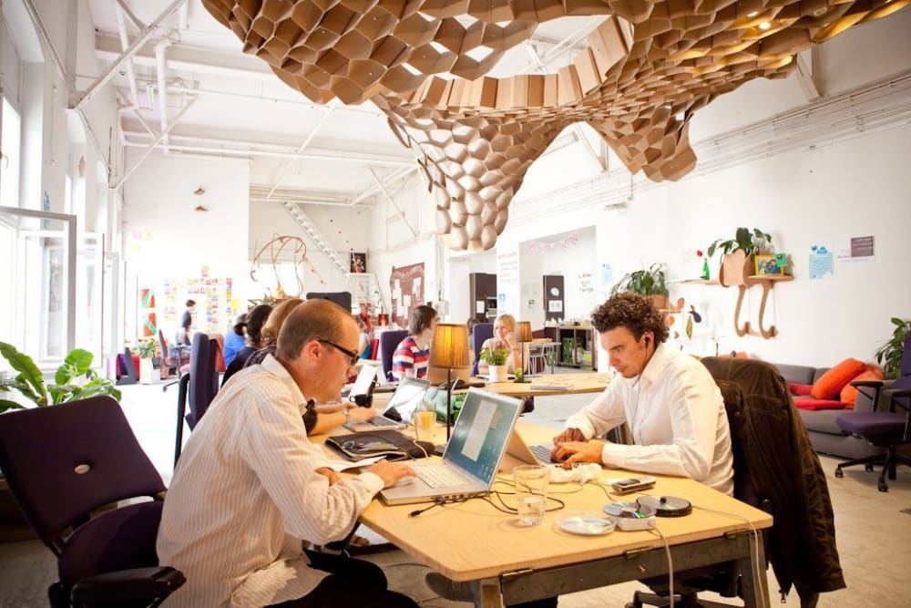 Yello Chat Dubai Silicon Oasis