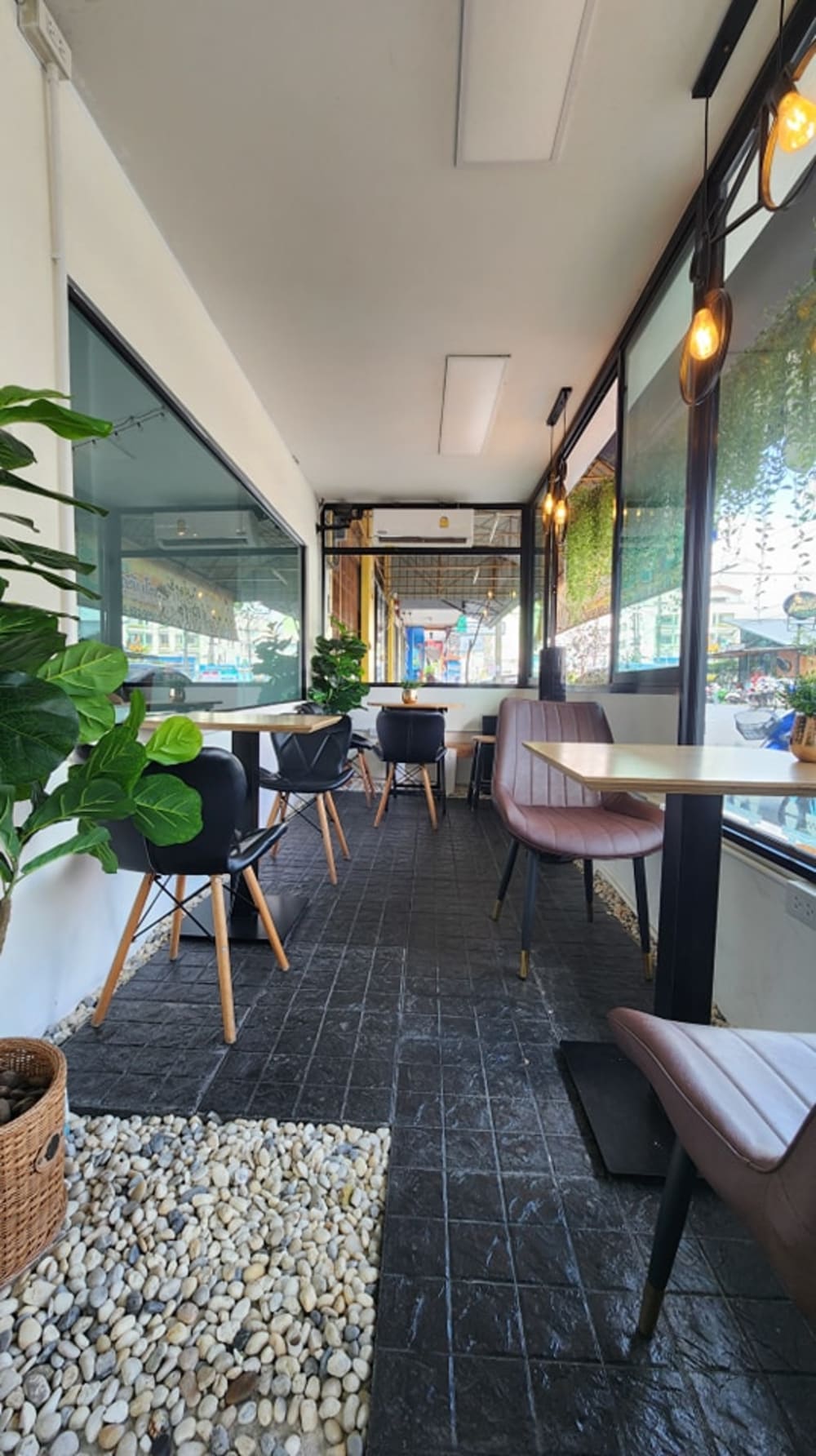 Desktop Co-working space