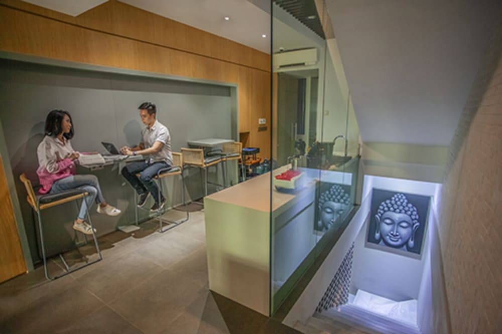 REQSpace 12A Jalan Raya Jakarta