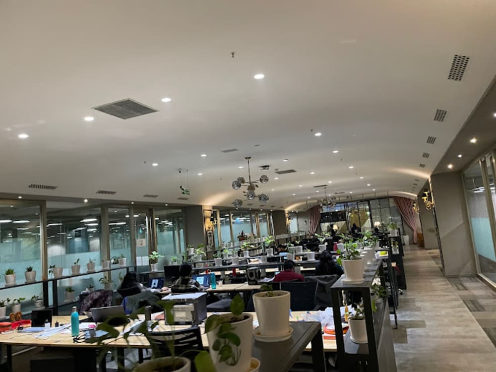 Springhouse Coworking 122001