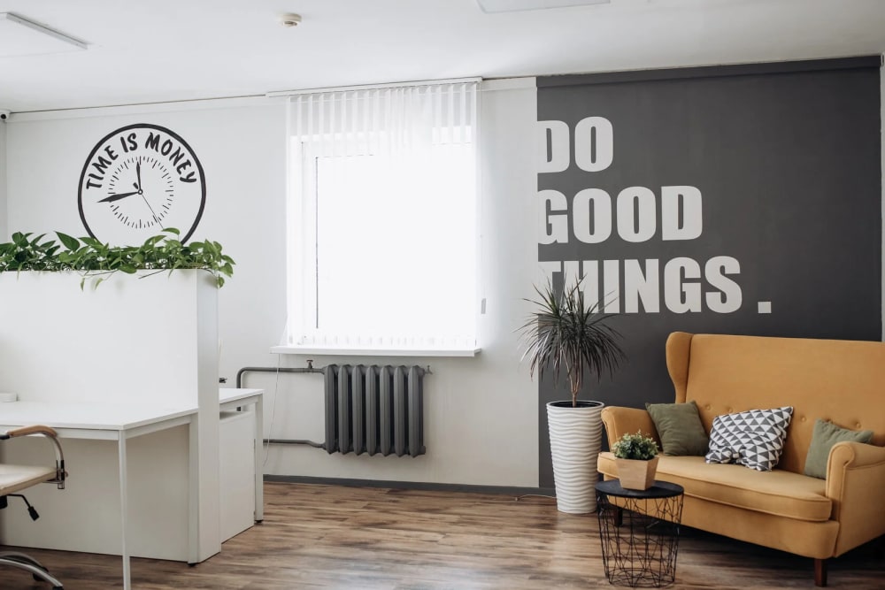 Go & Work-Mayakovskogo