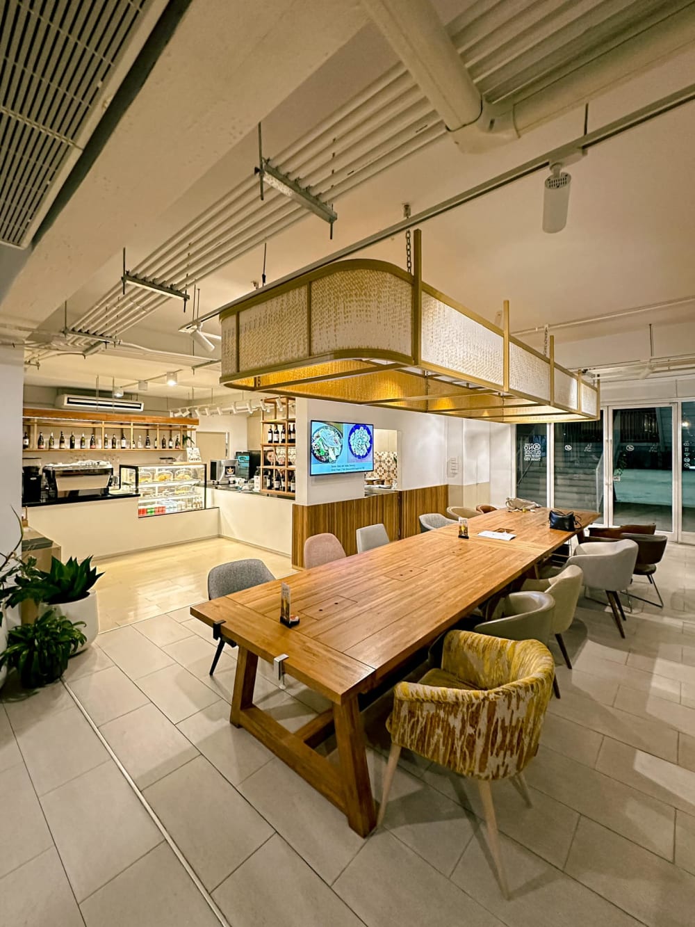 Lasunya comfort dining