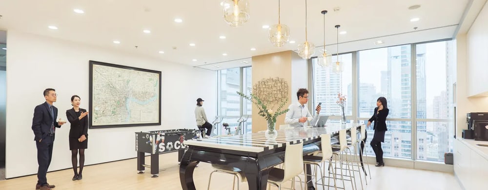 The Executive Centre-Chong Hing Finance Center