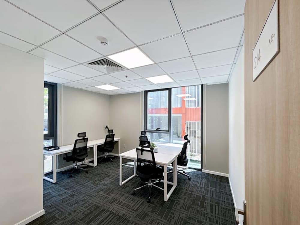 Regus Bis Hai Ba Trung