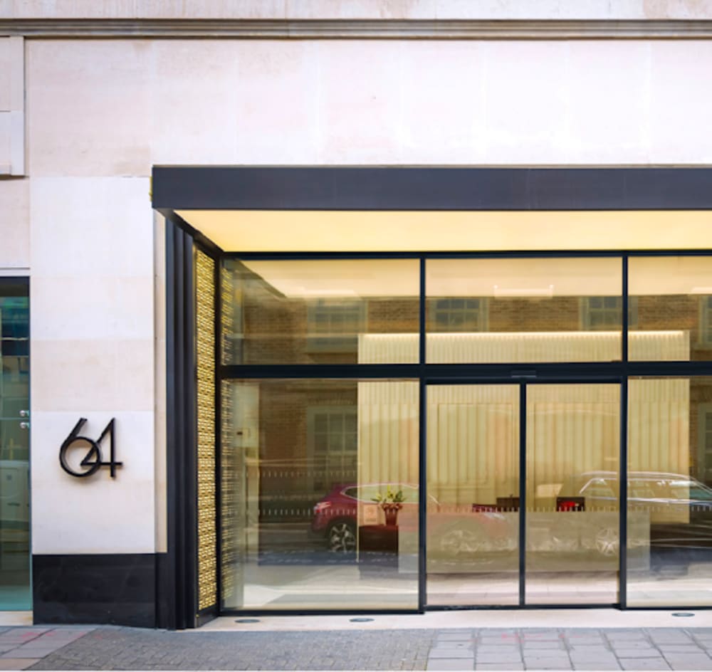 One Avenue Group Limited London 64 North Row