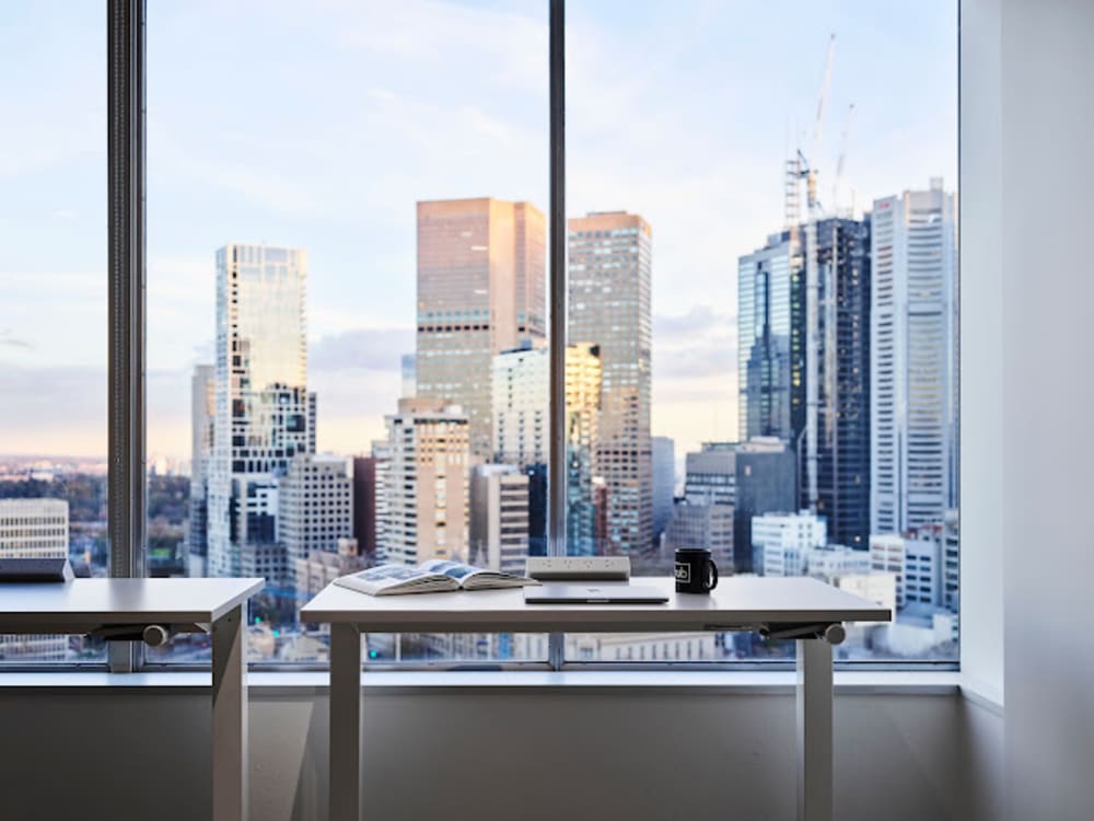 Hub-Parliament Station