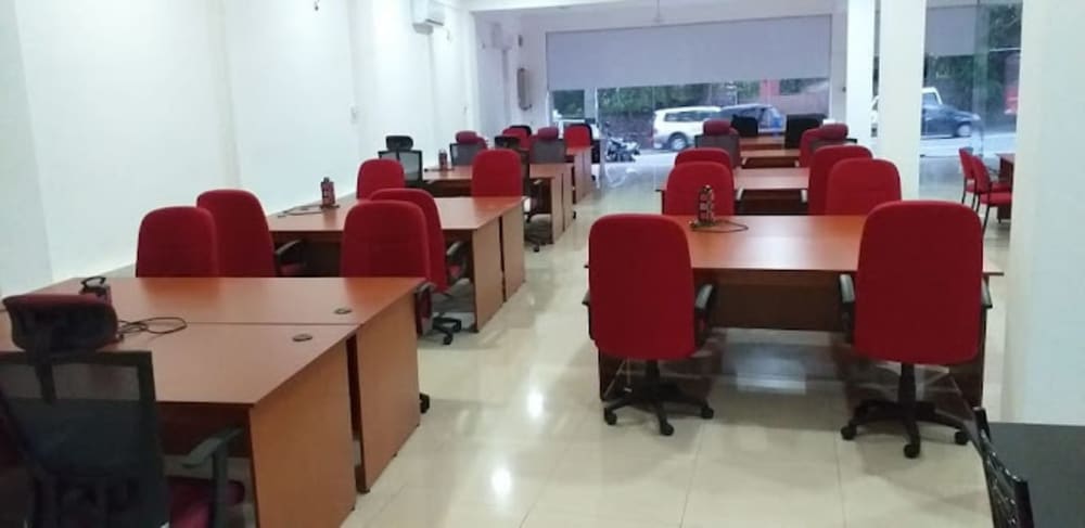 Co-Space 208 Stanley- Nugegoda