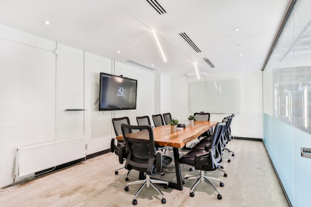 iQ Offices King St west- Toronto
