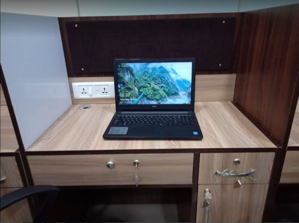 My Office Desk Space Mumbai