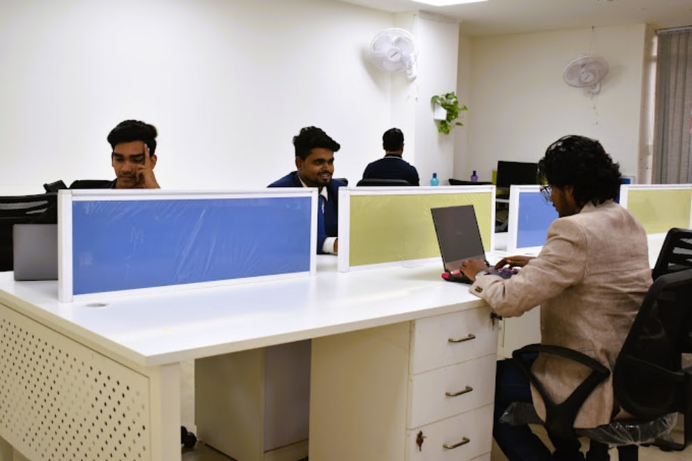 Oplus Cowork Khajpura