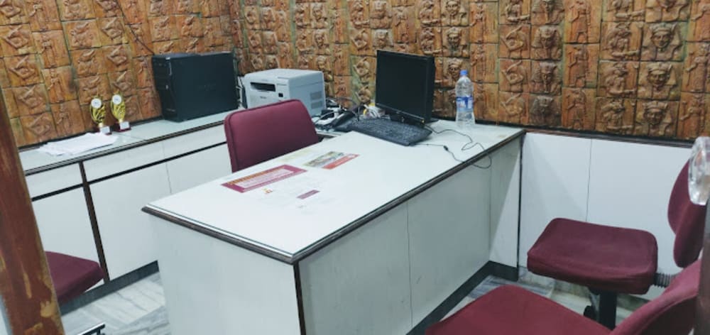 HM Plaza Business Centre Mullick Bazar