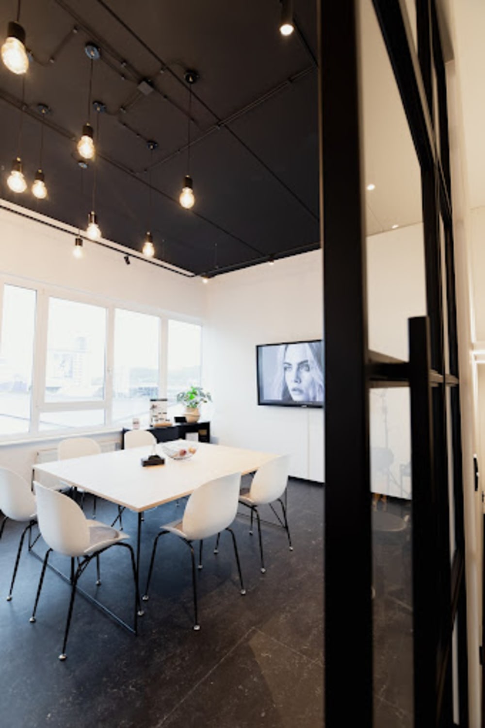 BEAUTY WORK Seminarraum