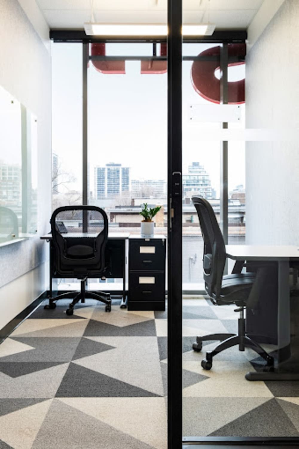 Staples Studio Yonge St- Toronto