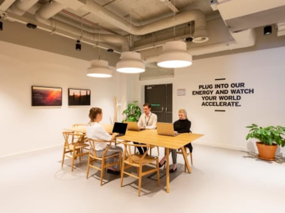 Spaces Hill St Suite 300