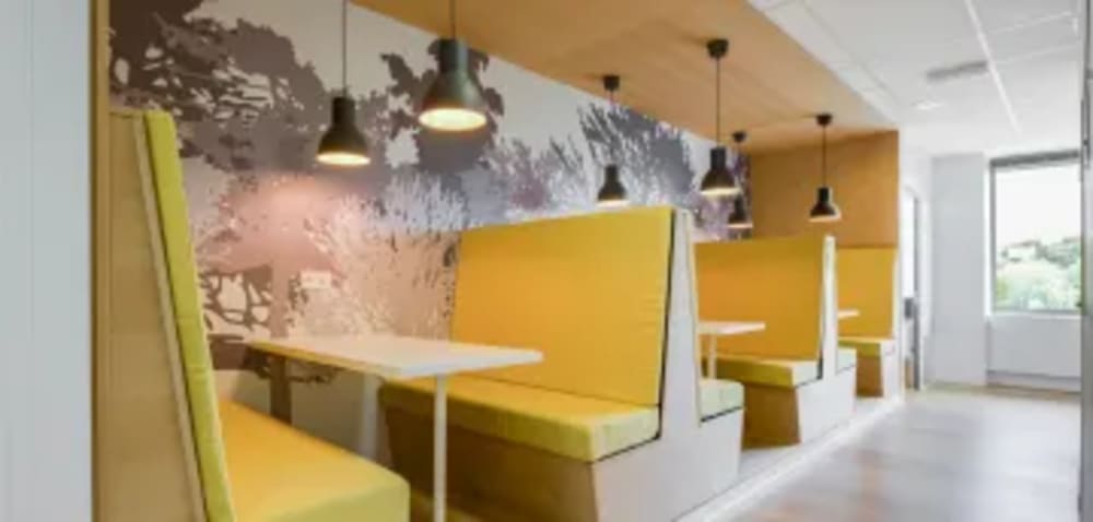 Regus Weston Pkwy