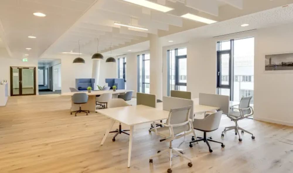 Regus BRR Tower Karachi