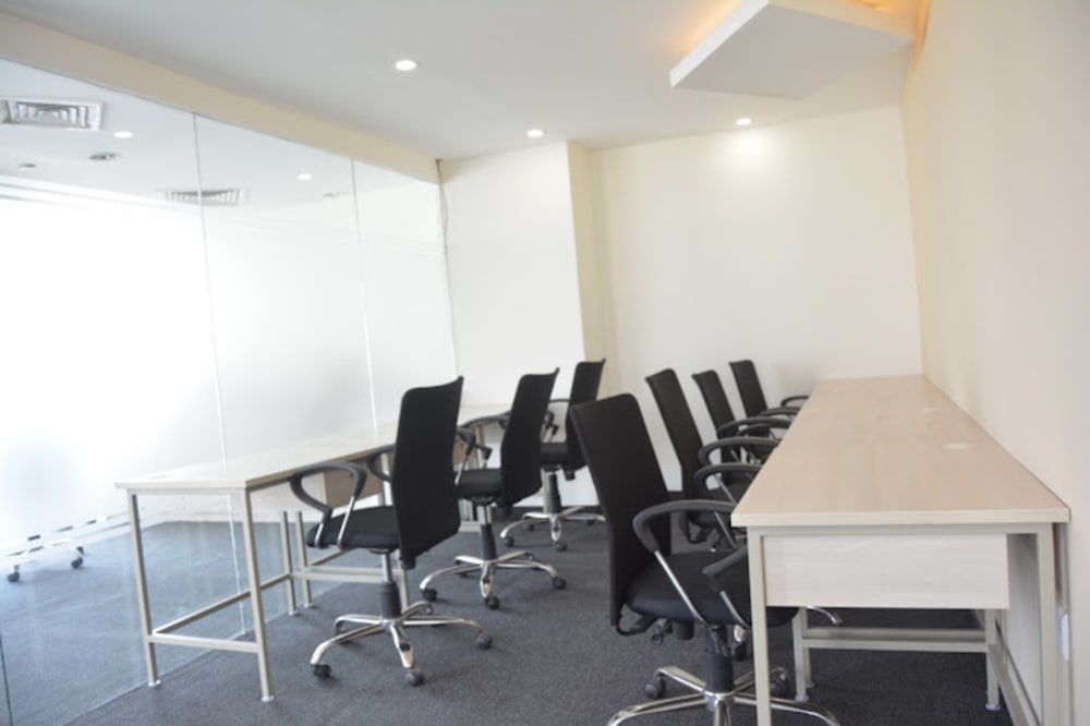 Instaoffice IRIS Business Centre