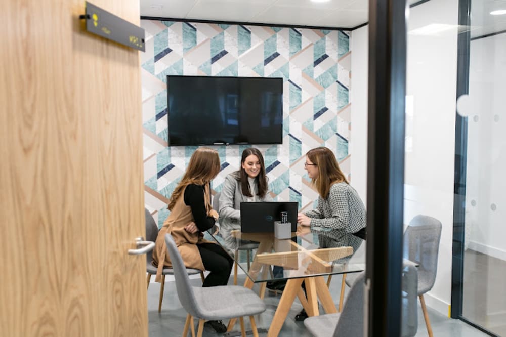 Runway East Bristol Bridge