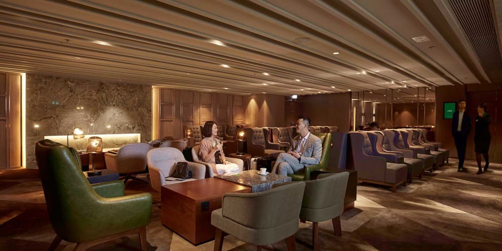 Plaza Premium Lounge First Near Gate 1 Departures