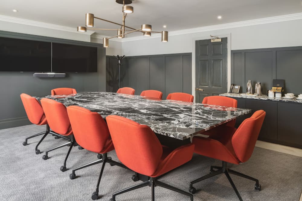 Argyll Eaton Gate London