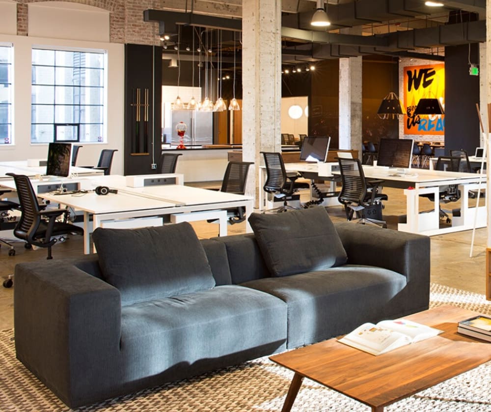 W Business Center Pasteur