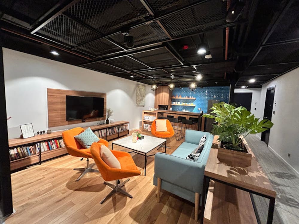 Hello World Saigon- Ho Chi Minh