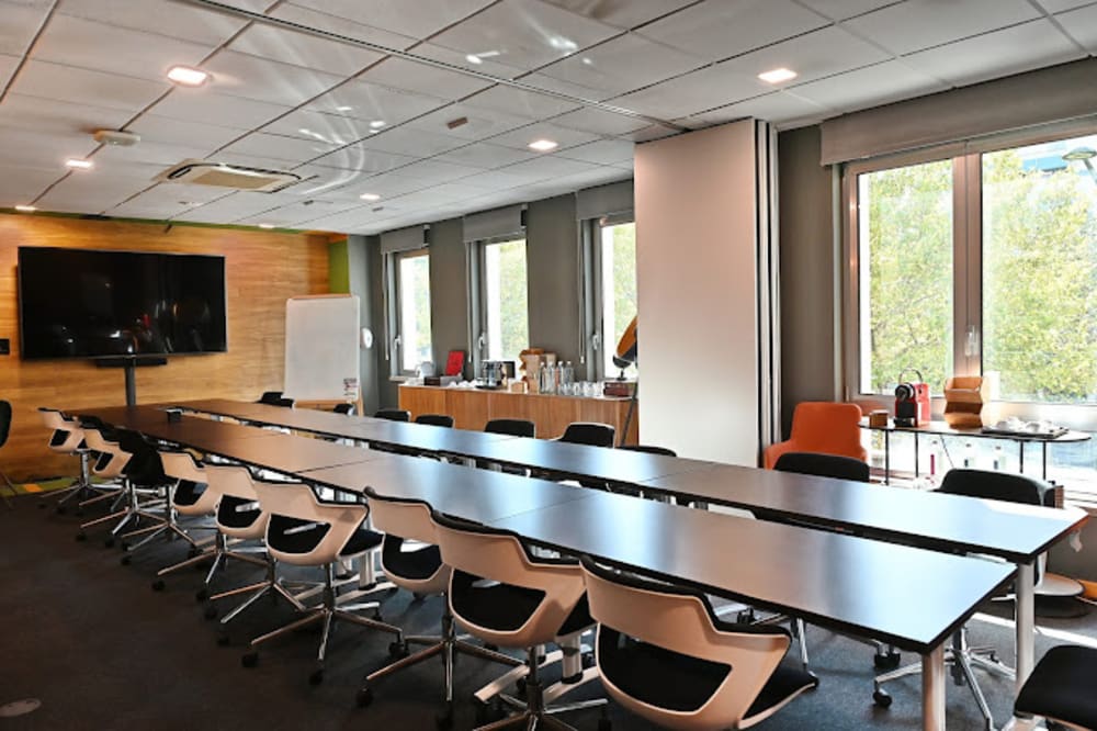 Avila Spaces 6 1 esq