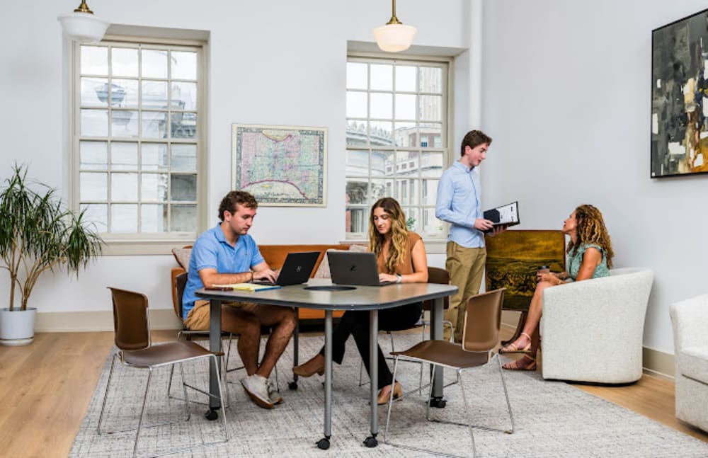 Incutate 226 Walnut St