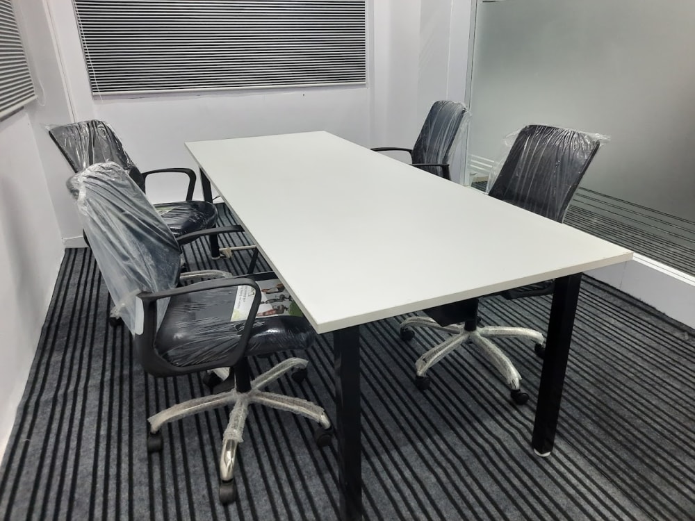 Youth Coworking Sunrise Tower- Indore