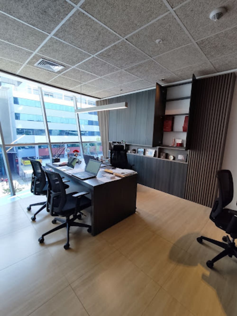 Coworking Barragan Business Center