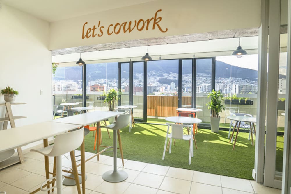 The Hub Coworking Rooftop