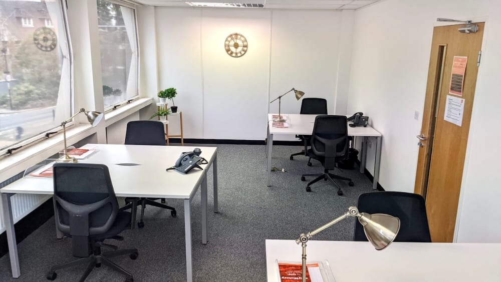 easyHub London Addiscombe Road