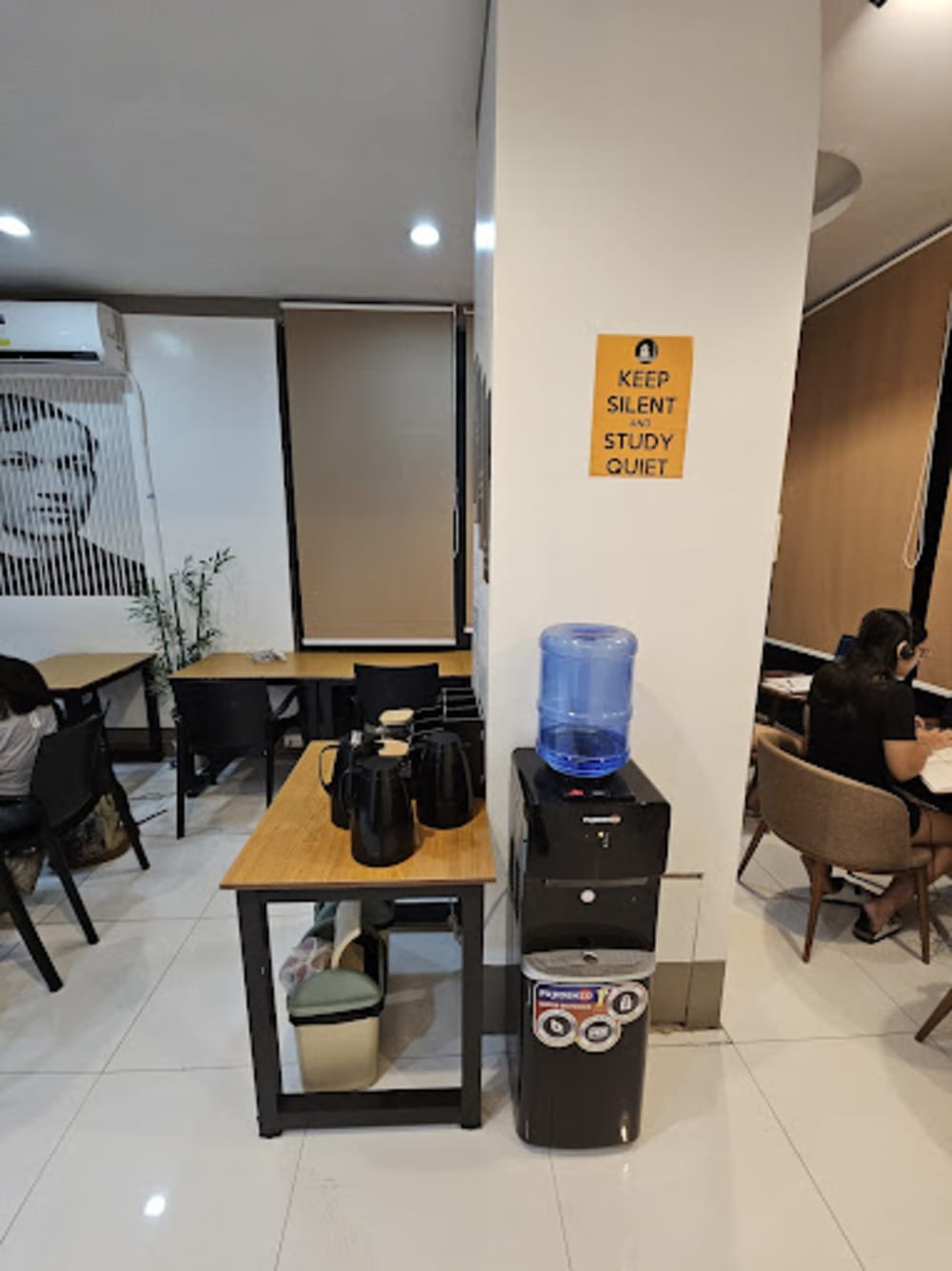 Study Corner San Marcelino