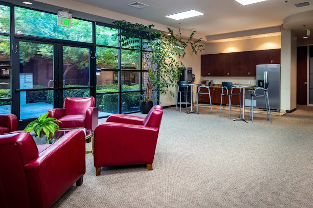 Folsom Business Center