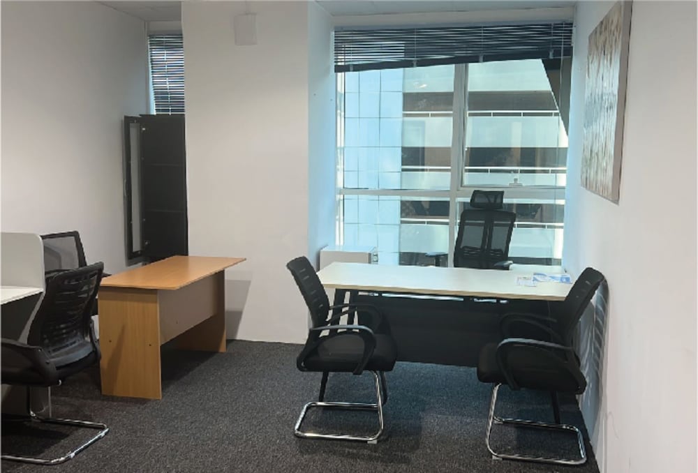 Dolphin Business Center