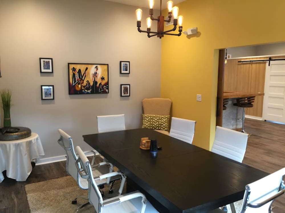 The Office Clubhouse-Mundelein