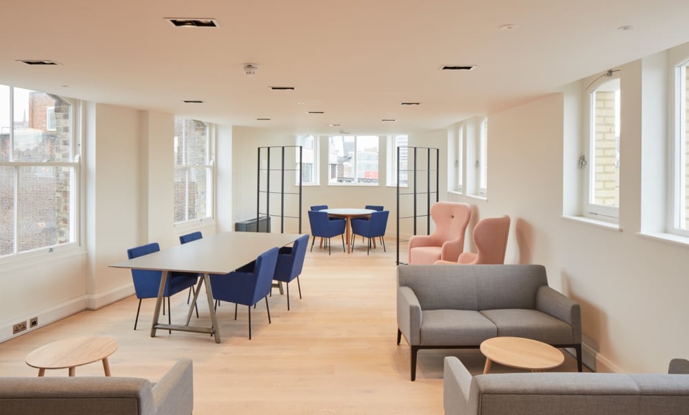 Flat Iron Building by Kitt