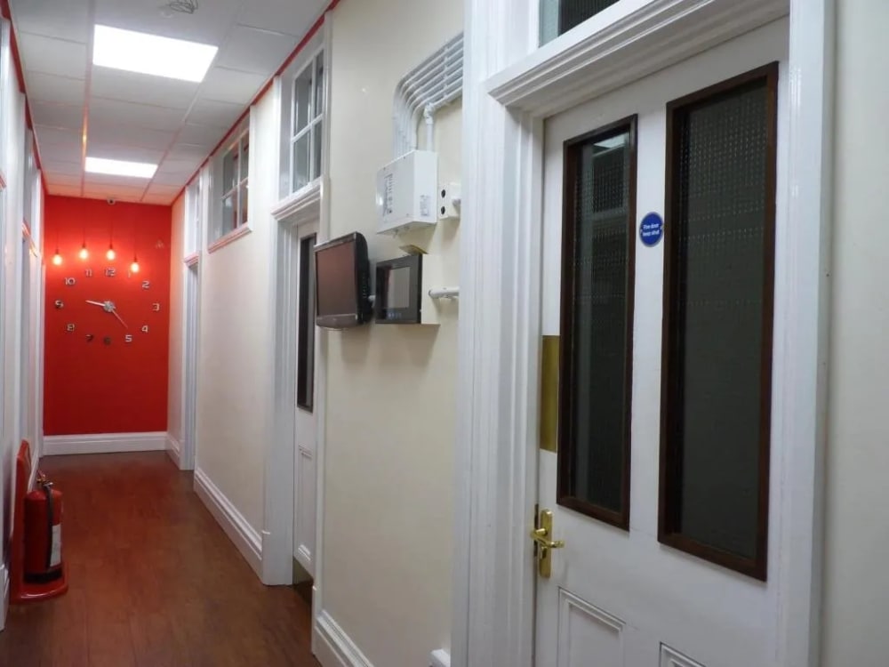 Business Space Agency 298 Romford Road